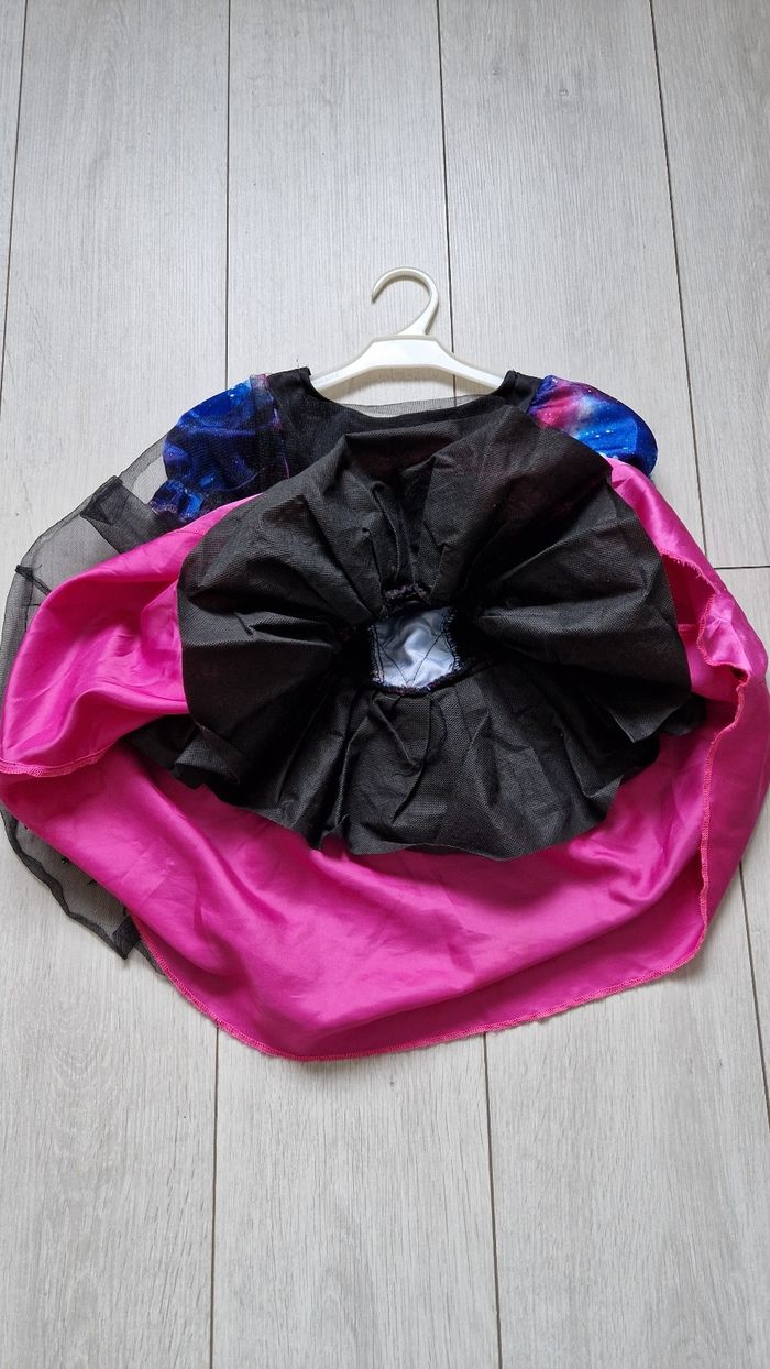 Belle robe de  deguisement  licorne  toute  doublée T 4-6 ans - photo numéro 3