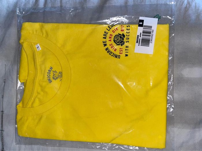 T-shirt Boxrose Golden Unicorn - photo numéro 3
