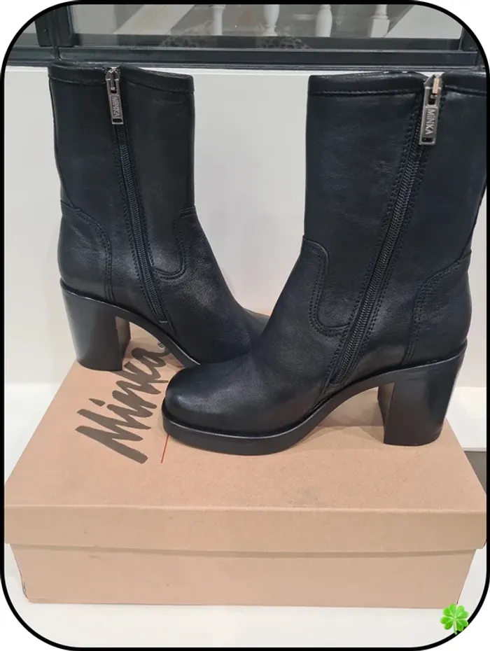 Boots Minka taille 36