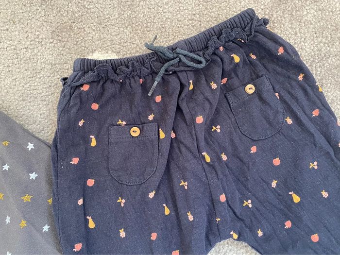 Kiabi Lot Pantalons Sarouel Hiver Taille 6 mois - photo numéro 3