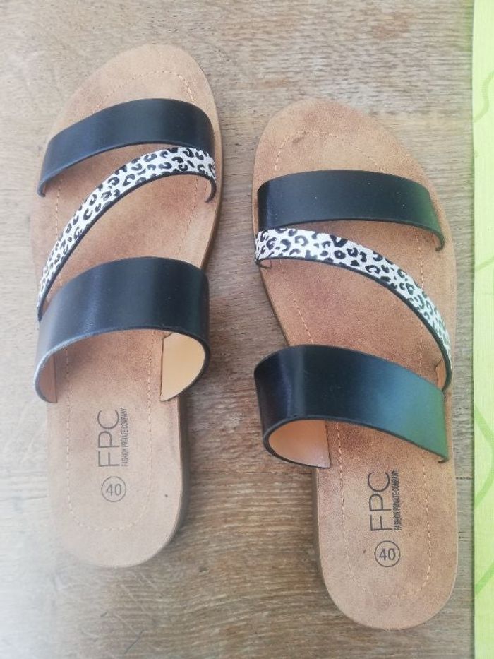 Chaussures 40