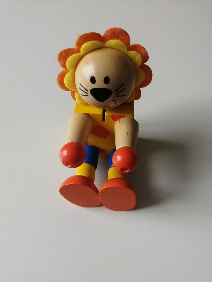 figurine lion en bois articulé - photo numéro 6