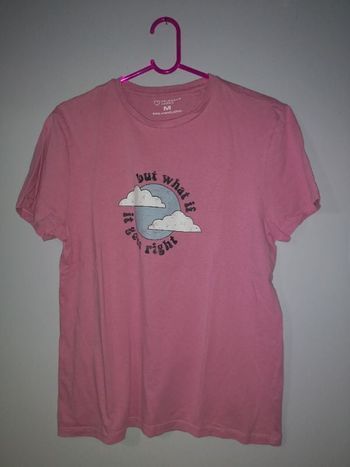 Tee-shirt rose. Primark. Taille M. Très bon état.