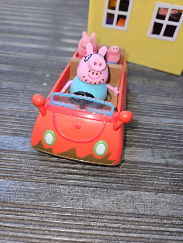 Voiture peppa - photo numéro 4