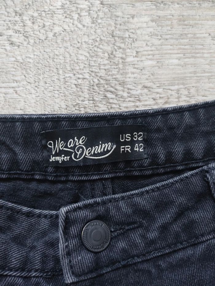 Short en jeans noir cropped broderie fleurie taille 42 Jennyfer - photo numéro 5