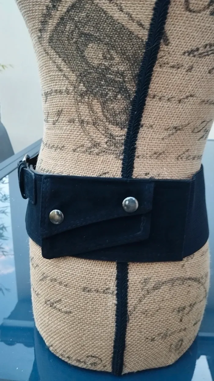 Ceinture élastique noire 75 cm femme avec poches - photo numéro 4
