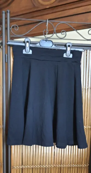 Jupe courte noire "Pimkie" taille 36