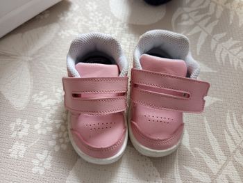 Baskets bébé fille