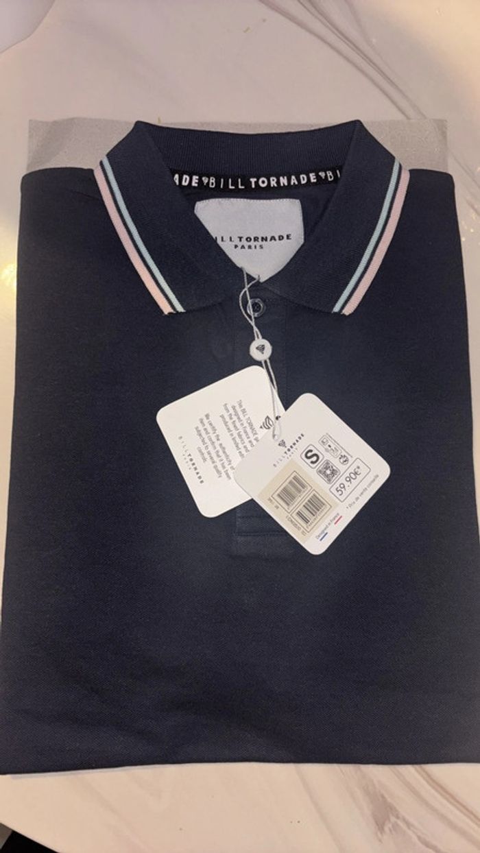 Polo taille S neuf Bill tornade