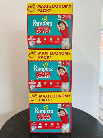 🔹 3 Packs Pampers Baby-Dry Pants Taille 7 – 186 couches – Neufs scellés