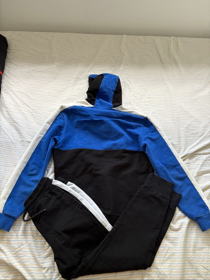 Ensemble Fk taille M - photo numéro 2