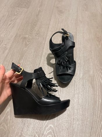 Chaussure compensées