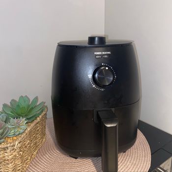 Petit air fryer