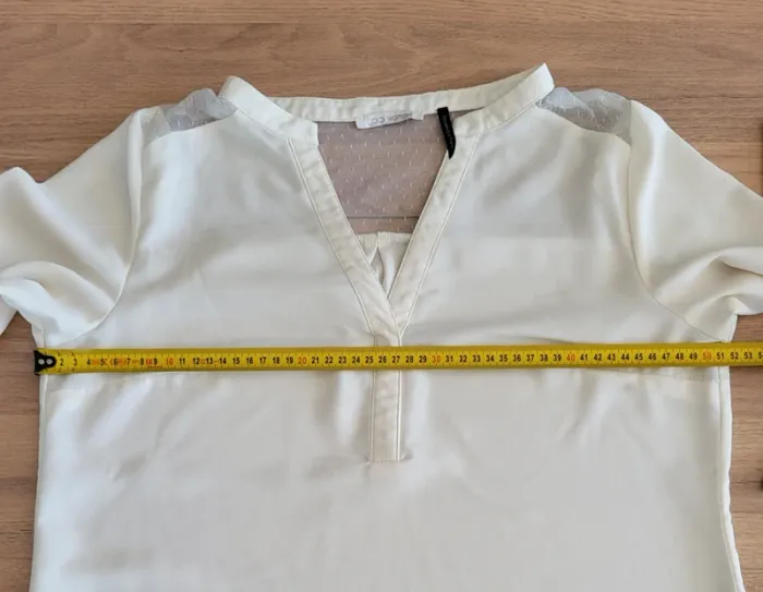 Blouse écrue manches longues détail voile et dentelle Taille M ou 38 - photo numéro 12