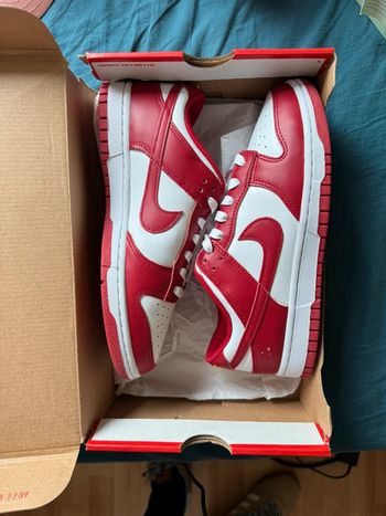 Nike Dunk Low Retro University Red – Taille 41 – Neuve avec boîte