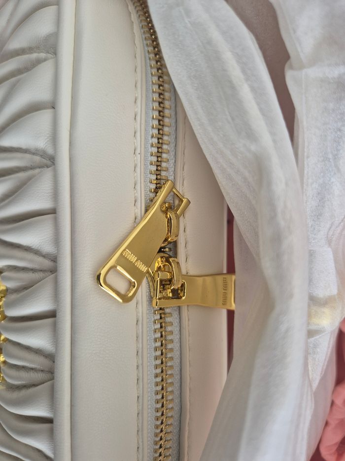 Sac miu miu crème - photo numéro 7