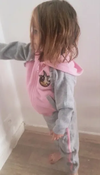 Ensemble rose et gris