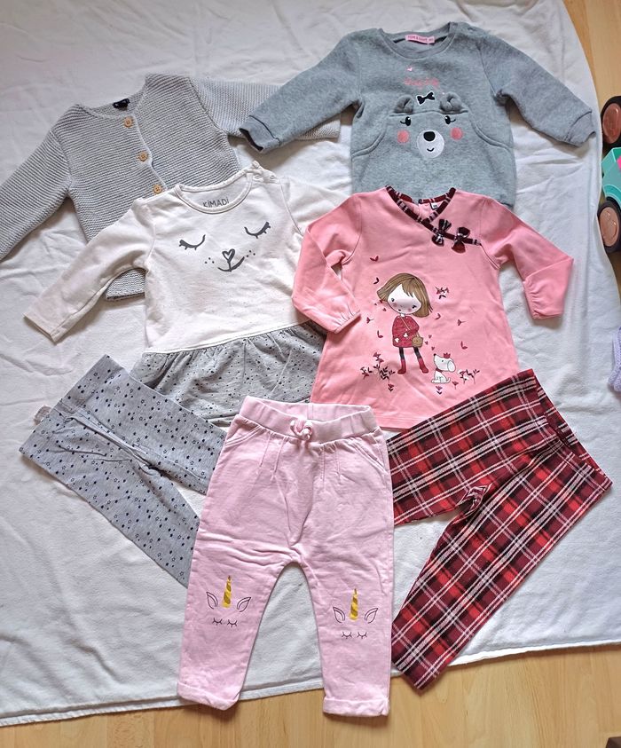 Lot de vêtements taille 18 mois - photo numéro 10