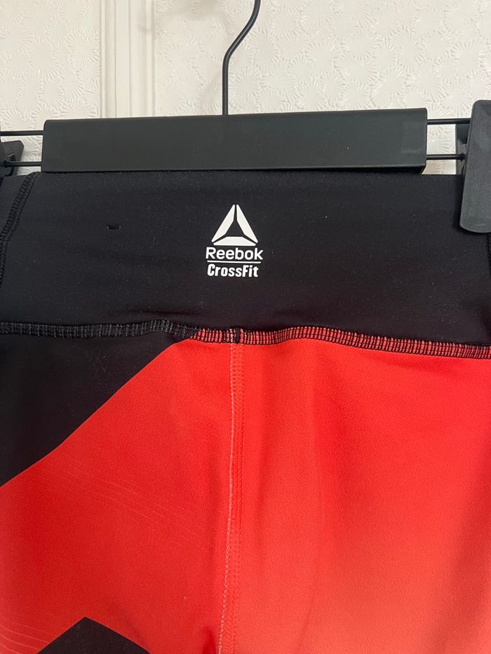Legging sport Reebok taille XS - photo numéro 3