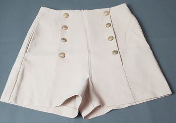 short taille haute chic