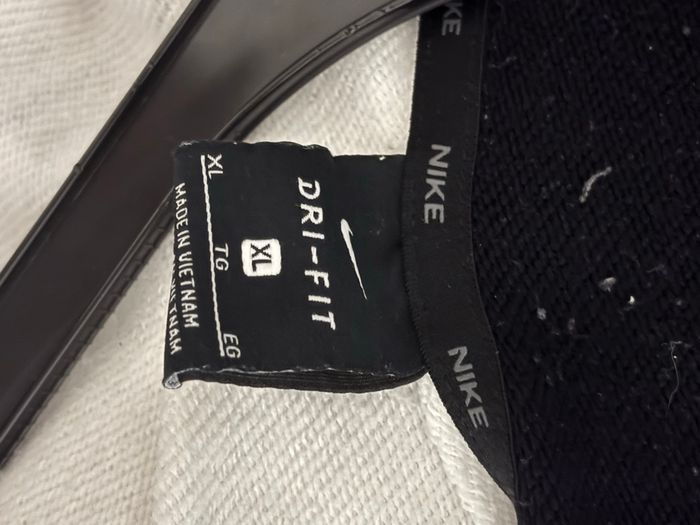 Veste Nike capuche - photo numéro 6