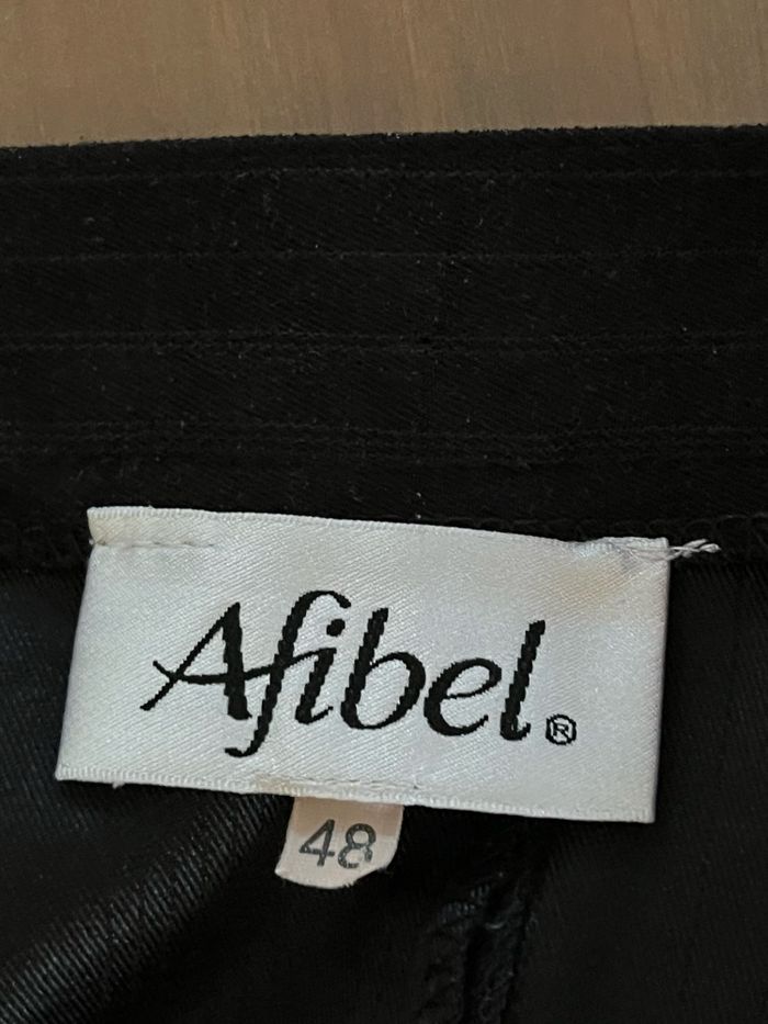 Jupe noire Afibel Taille 48 NEUVE - photo numéro 2