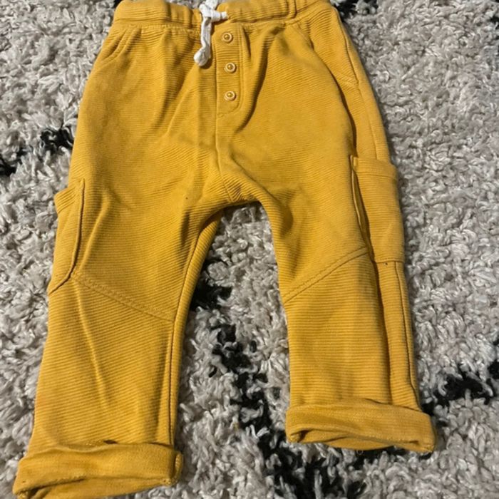 Lit 4 pantalons bébé - photo numéro 4