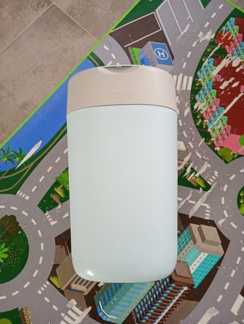 Poubelle à couches+300m de recharge