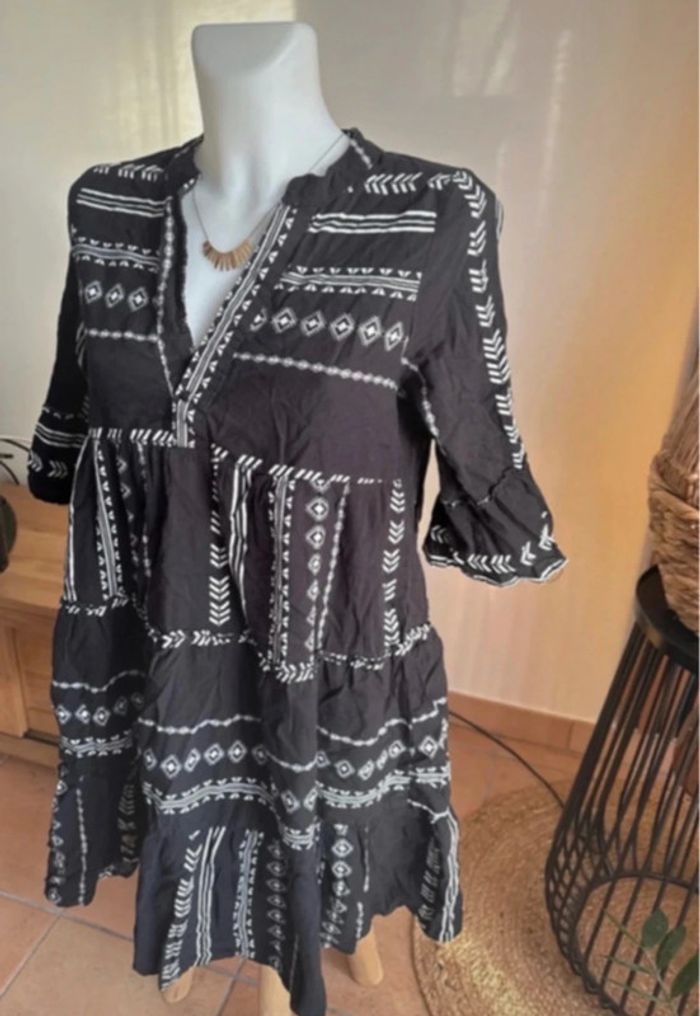 Robe noire et blanche lin et coton - photo numéro 3