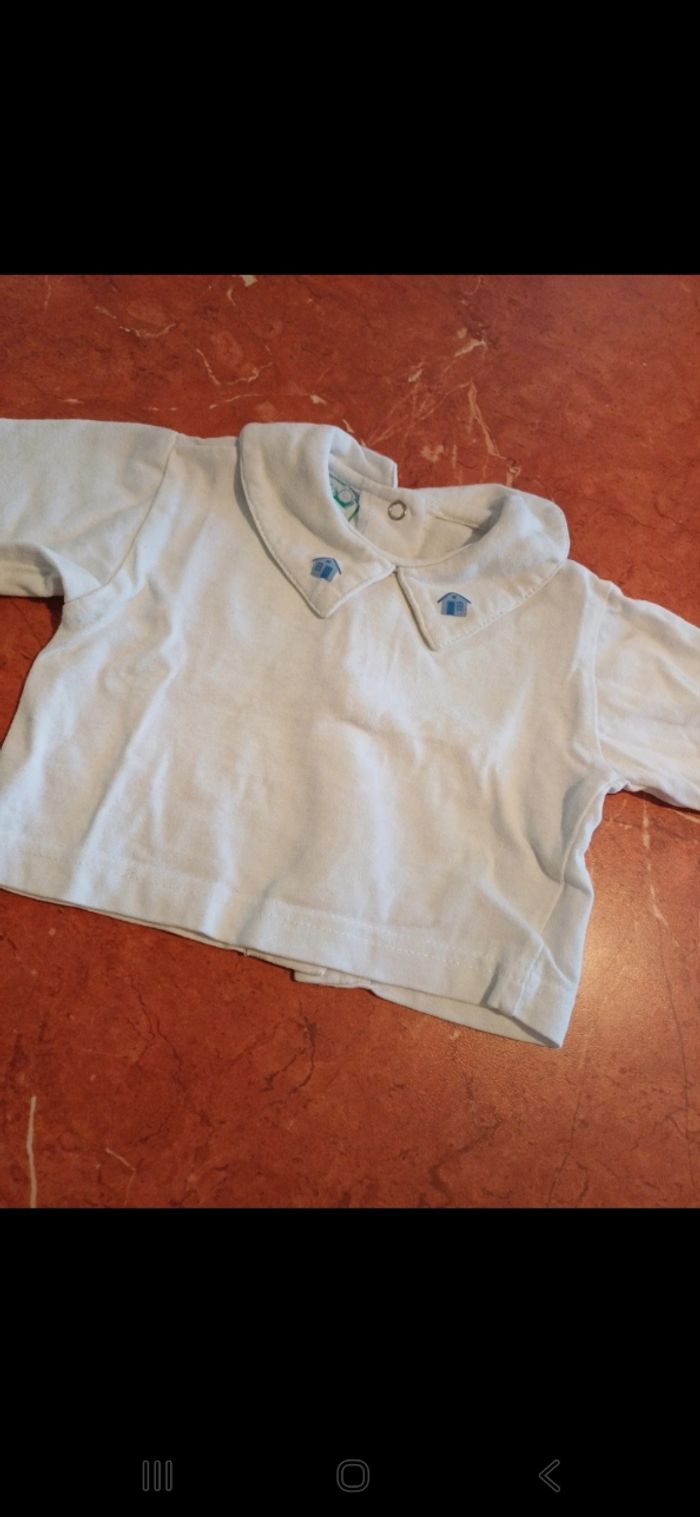 T.shirt bébé taille 3 mois
