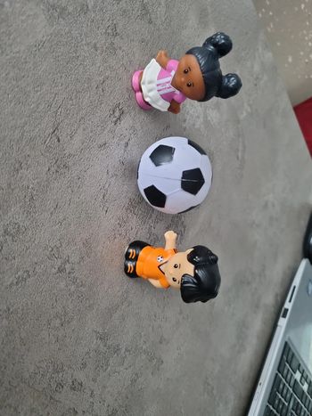 Lot littlepeople foot