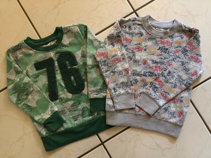Lot de 2 sweat - 98-104 cm