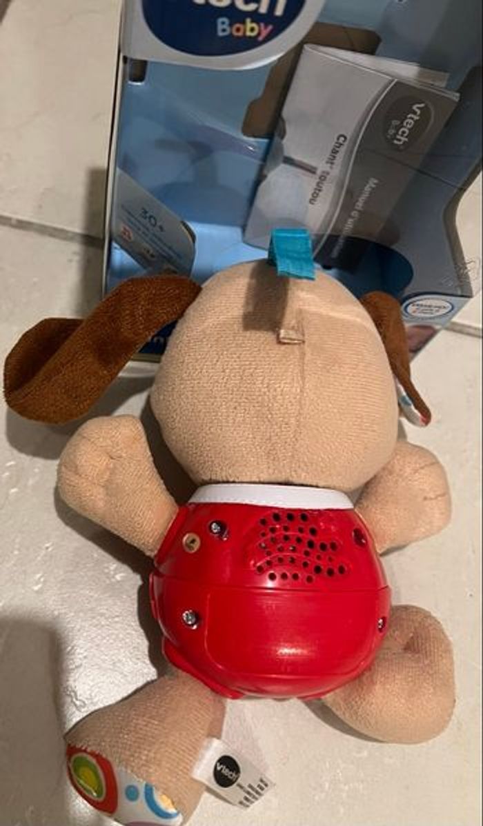 Jouet petit chien parlant - photo numéro 4