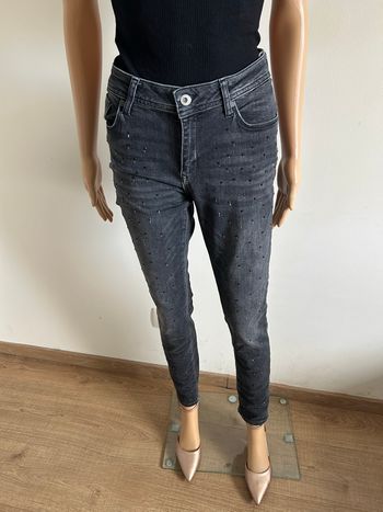 Jean noir délavé avec strass Kaporal taille W32 et L32 TBE