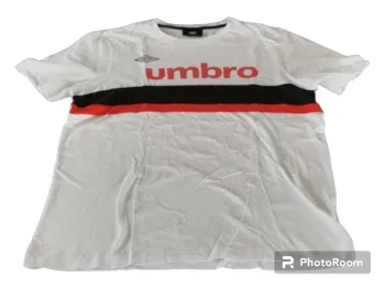 Tee-shirt Umbro taille S