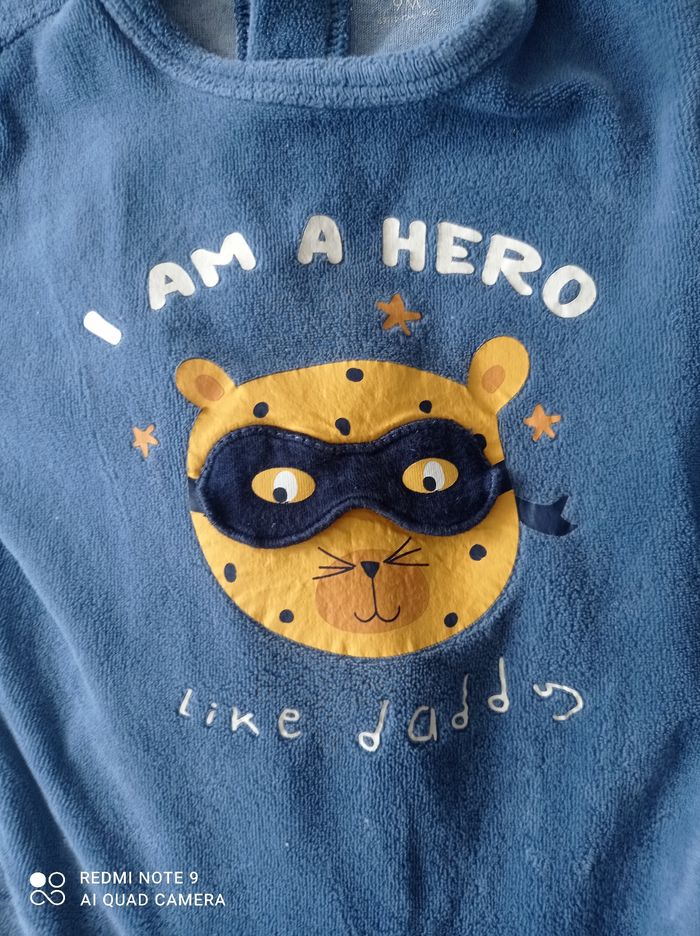 Lot de 2 pyjamas Kiabi manches longues taille 9 mois - photo numéro 2