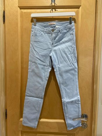 Pantalon 7/8eme bleu ciel camaïeu