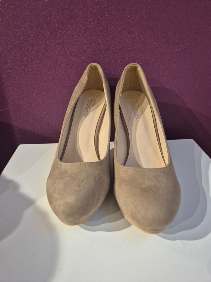 Chaussures à talon taille 39 - photo numéro 3