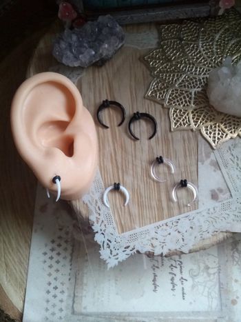 3 paires de boucles d'oreilles