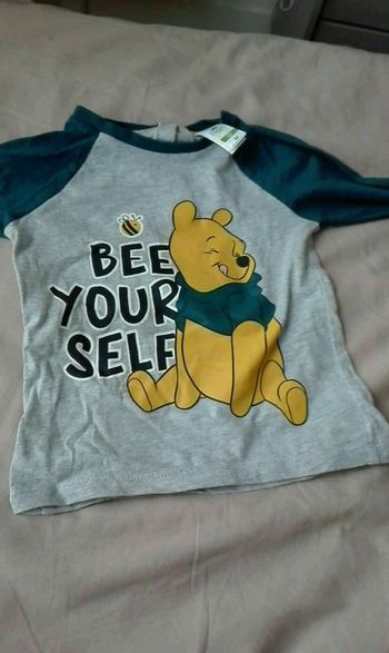 T shirt winnie l ourson 92cm