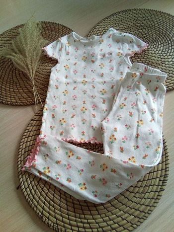 Pyjama printemps/été 2 pièces avec motifs fleuris Sergent Major taille 4 ans
