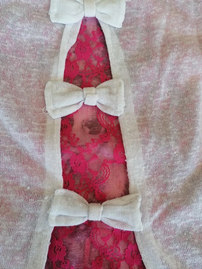 Thee shirt dentelle T 6 ans 👧🏻 - photo numéro 3