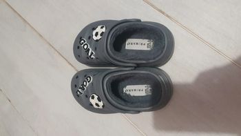 Crocs taille 25 26