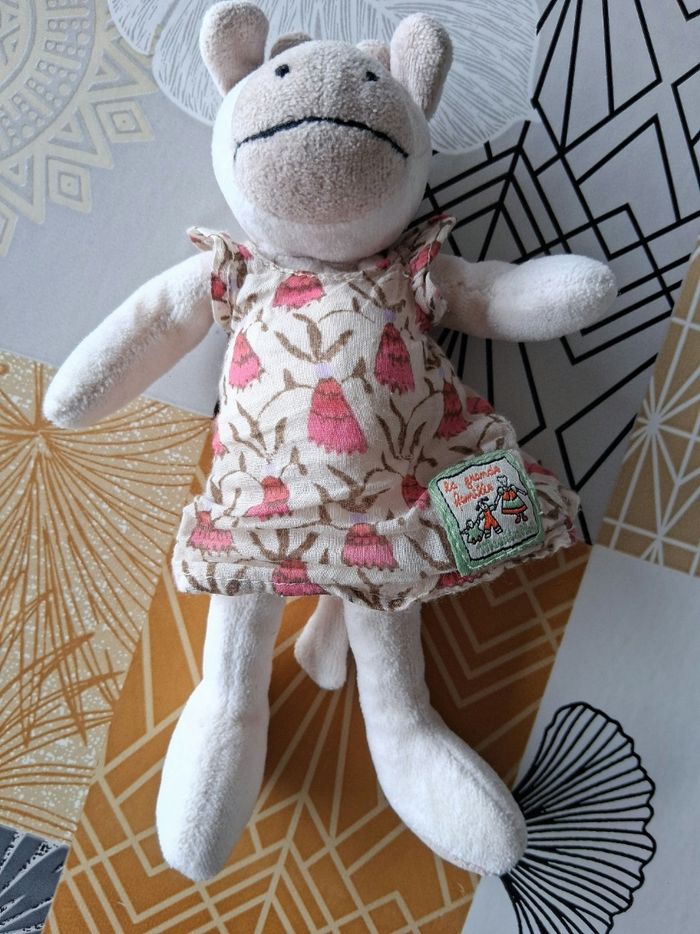 Petite peluche doudou vache Moulin Roty - photo numéro 3