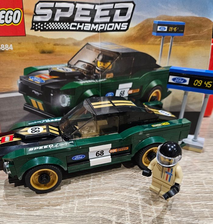 Lego 75884