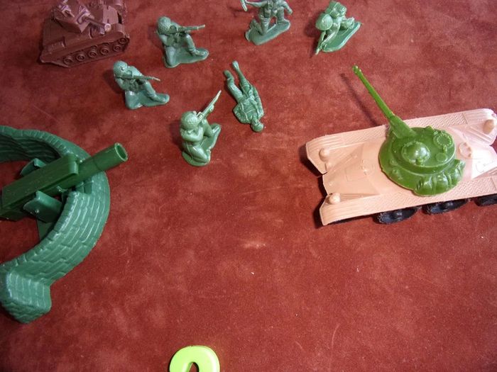 Lot soldats, char, canon, rempart - photo numéro 2