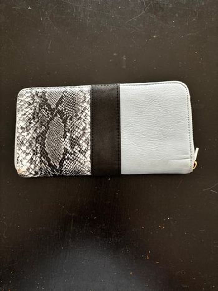 portefeuille - photo numéro 2