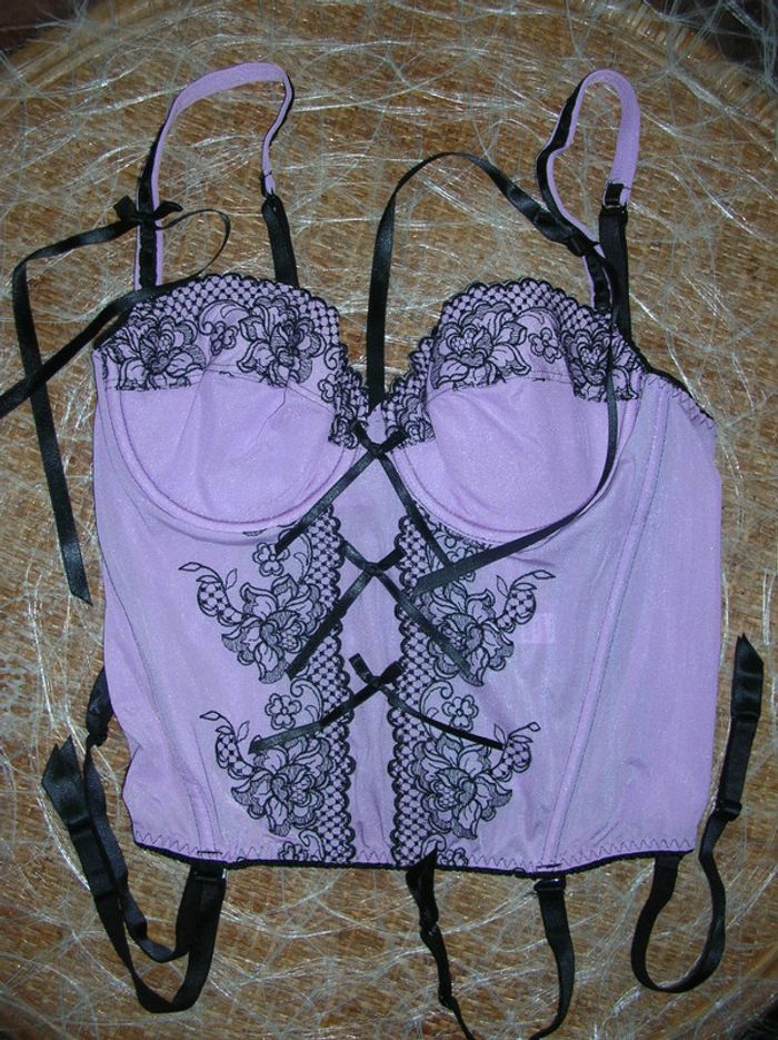 Ensemble lingerie Boudoir 95B & 40 - Allande - photo numéro 2