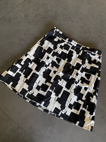 Jupe imprimée taille 38