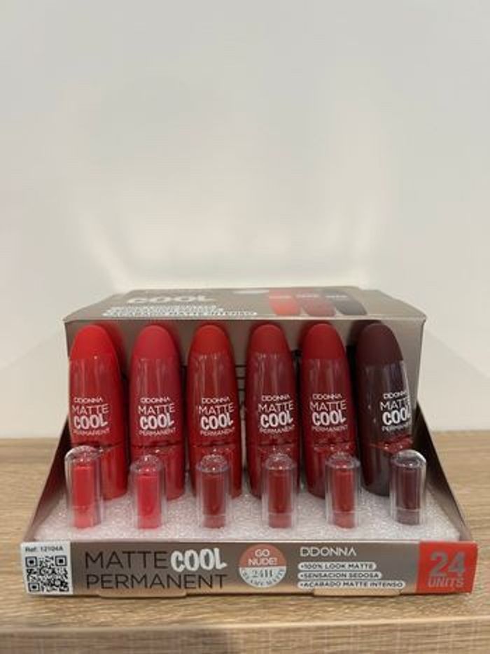 Rouge à lèvre matte n 5 - photo numéro 2